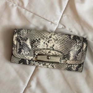 Coach snake skin wallet 🤩